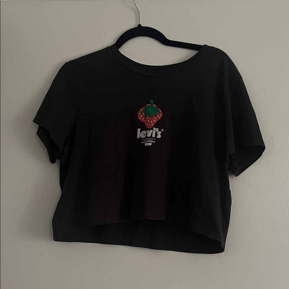 Levi's Black Crop Tee with Strawberry Design